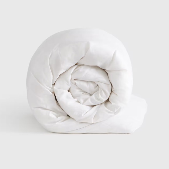 NWOT QUINCE Lightweight Premium Down Comforter Full/Queen 1080 - Picture 1 of 10